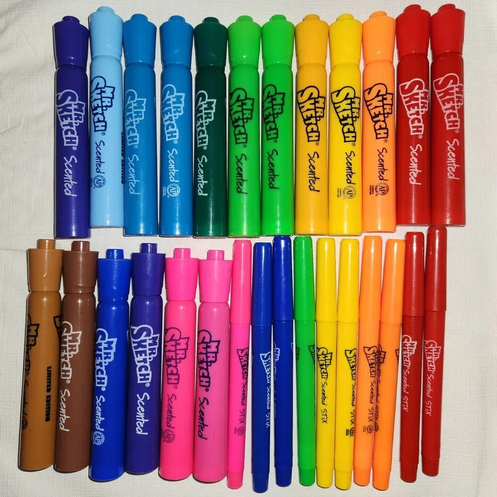 Lot 105 Various Markers - Crayola / Pip Squeaks / Mr Sketch / CraZart